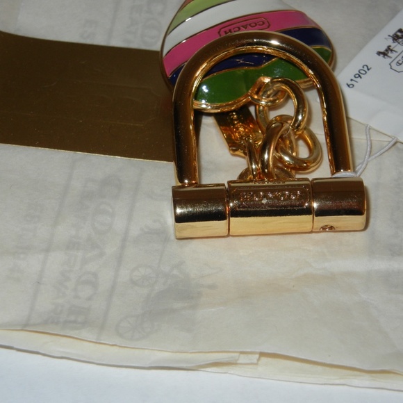 *Vintage* NWT Coach Legacy Heart Keyfob Keychain Striped Hangtag $98 - Picture 3 of 4